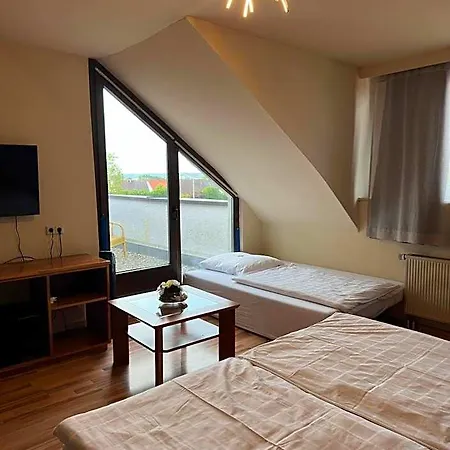 Dillinger Hof Szálloda 3*